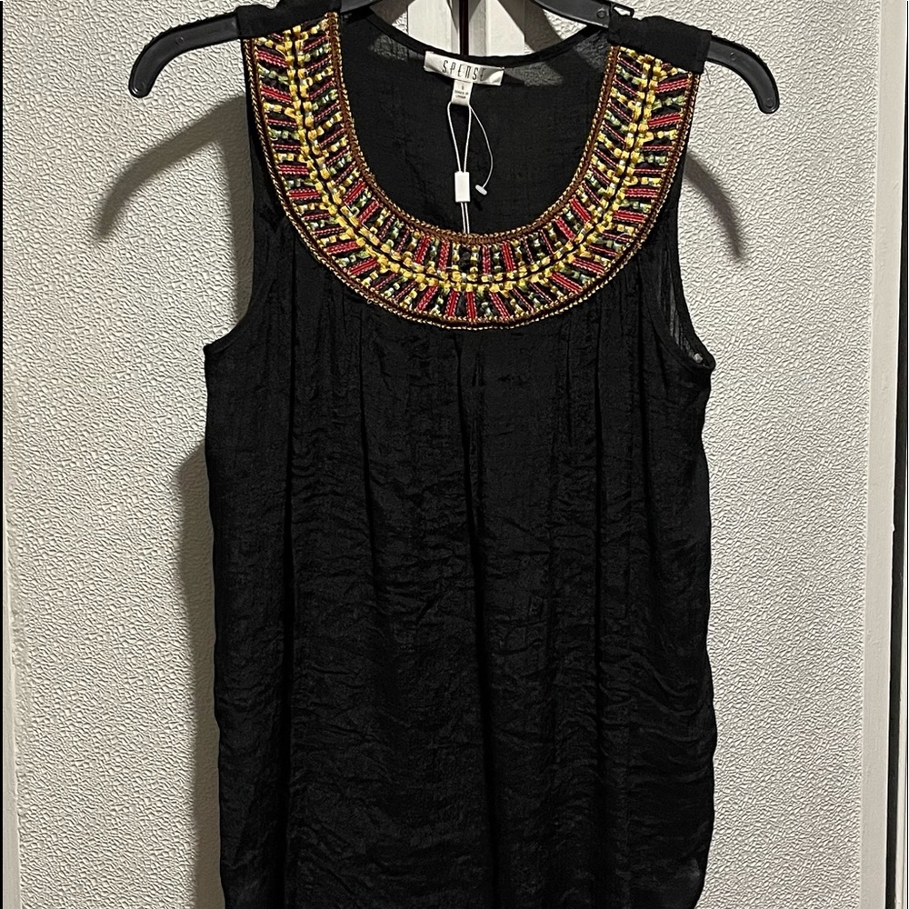 Spense sleeveless top